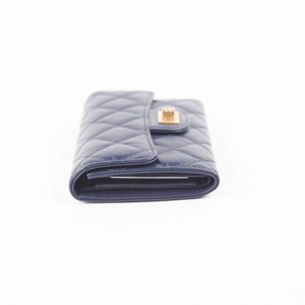 Chanel Reissue Compact Wallet Navy Hot on Sale