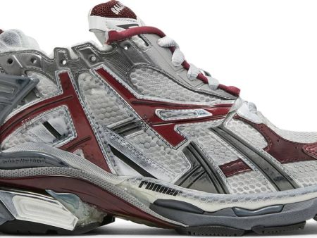 Balenciaga Runner Burgundy Fashion