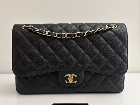 CHANEL Jumbo Classic Double Flap Black Caviar GHW For Sale